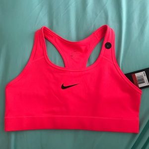Nike Intimates & Sleepwear - Nike Victory Sports Bra in hot pink Nike Intimates & Sleepwear - Nike Victory Sports Bra in hot pink
